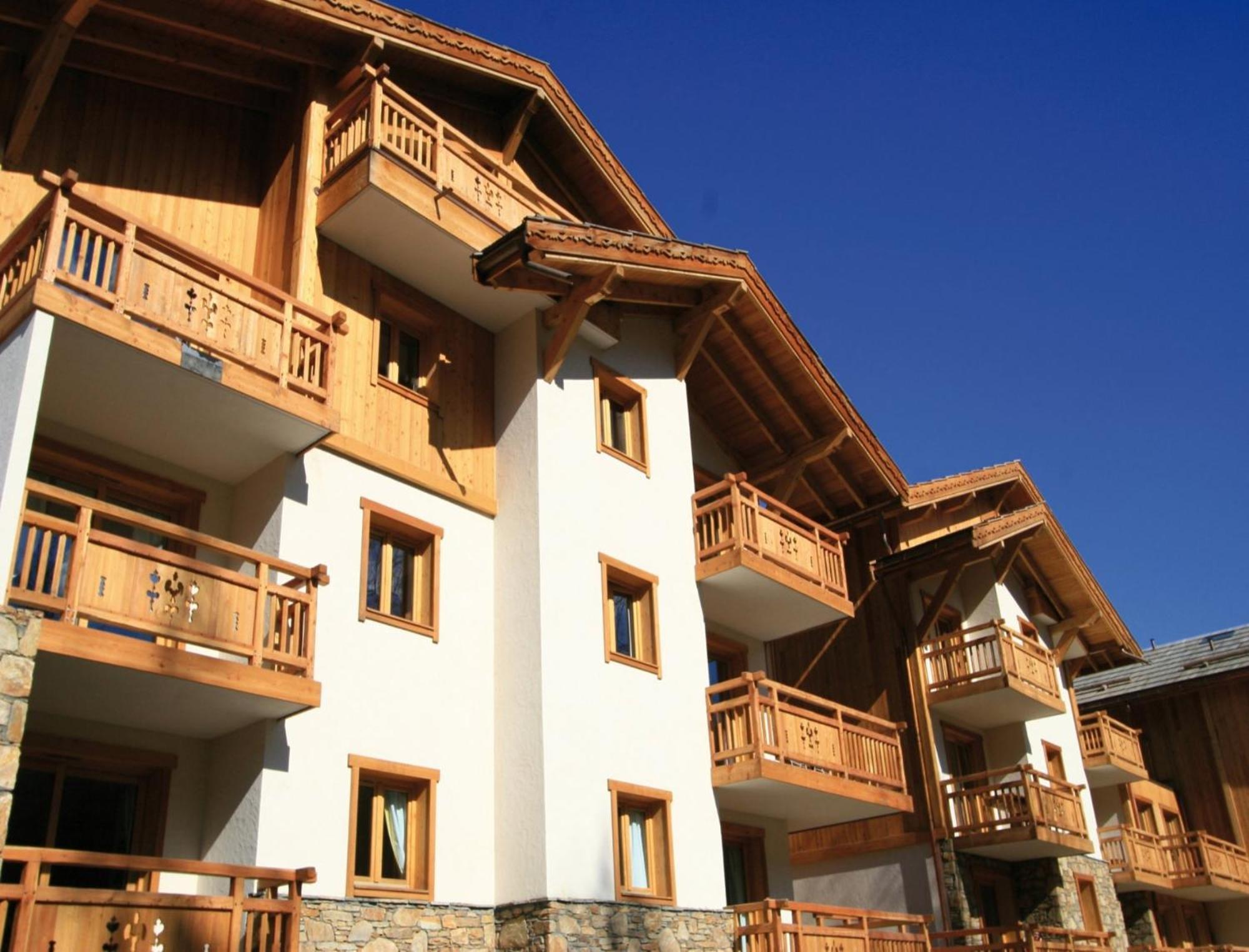 Lagrange Vacances Le Hameau Du Rocher Blanc แซร์ เชอวาลิเยร์ ภายนอก รูปภาพ